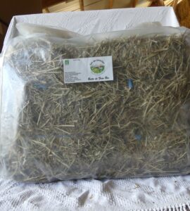 Petites bottes de Foin bio 10kg - qualité premium de notre ferme.